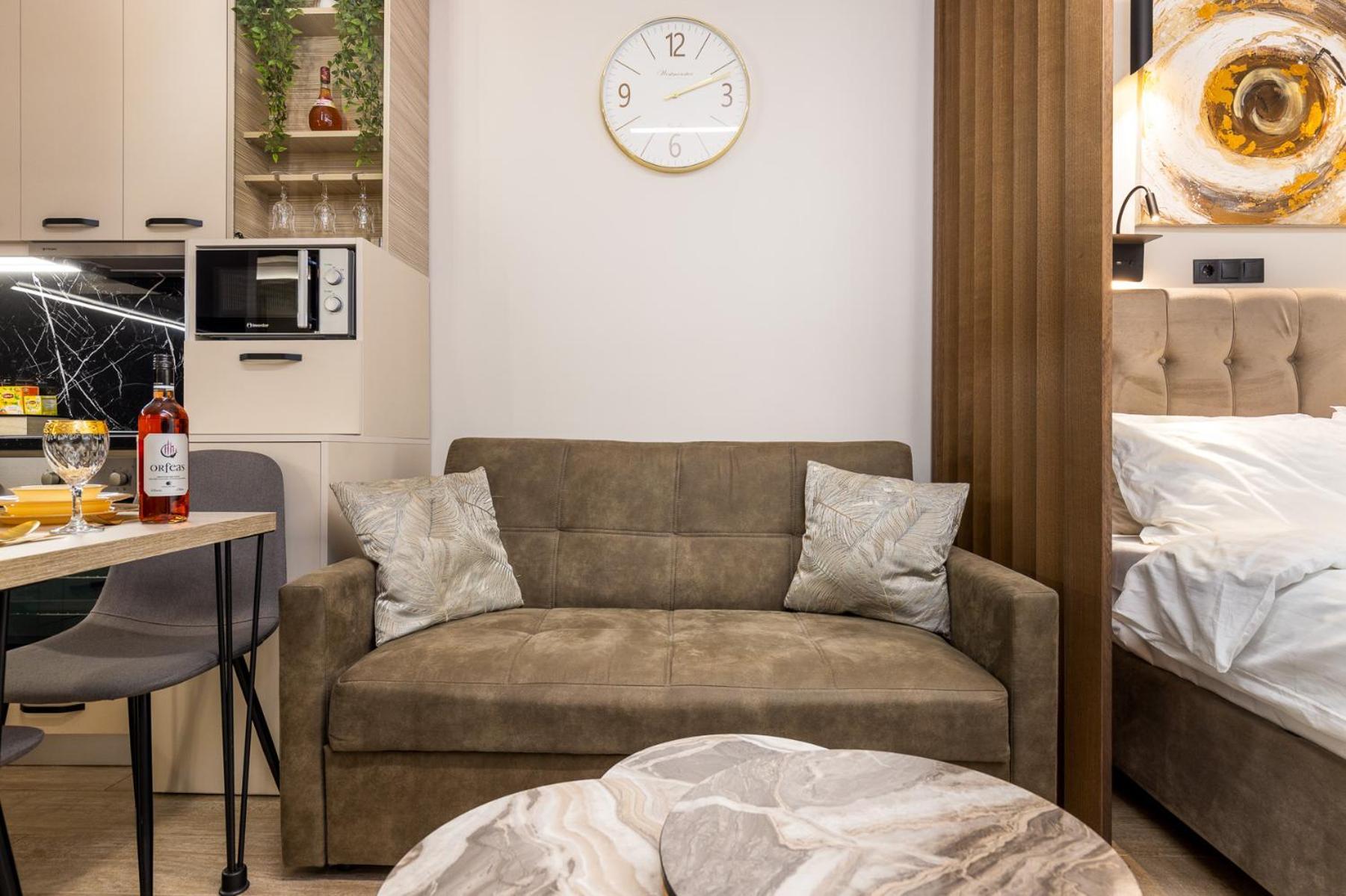 Cozy Downtown Apartment Ксанти Экстерьер фото